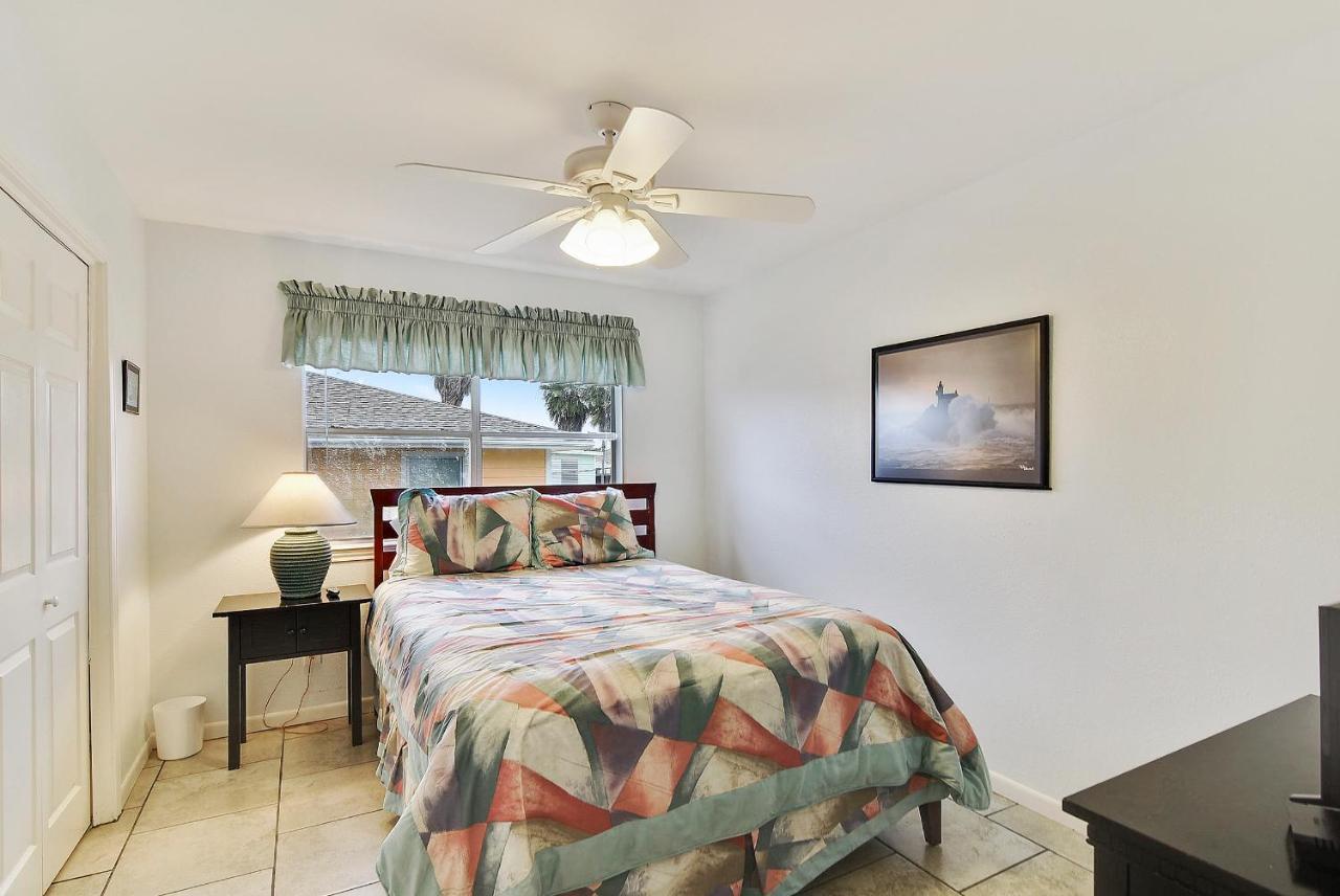Catch Of The Day Villa Galveston Exterior photo